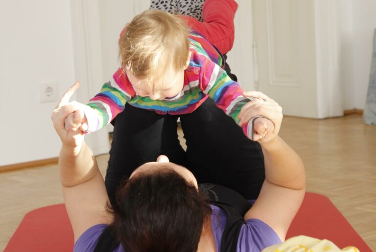 Yoga für Mama und Baby