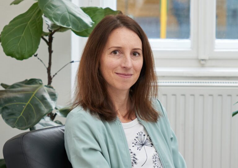 Psychologin Verena Reis, Kinderwunsch, Geburt aufarbeiten, Frauengesundheit, Themen rund um die Schwangerschaft